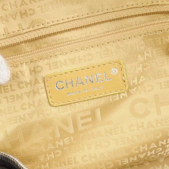 Chanel Black Duffle HandbaChanel Black Duffle Handbag - Picture 7 of 9